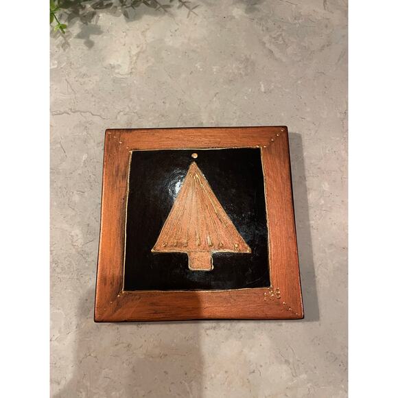 Handpainted Ceramic Tile/trivet decor Christmas tree Copper signed, Glaazart USA - Picture 9 of 9